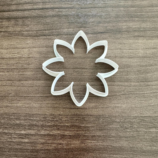 Daisy Outline Cookie Cutter