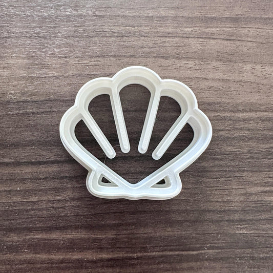 Clamshell Cookie Cutter