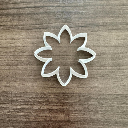 Daisy Outline Cookie Cutter