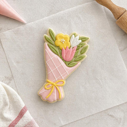 Bouquet Outline Cookie Cutter