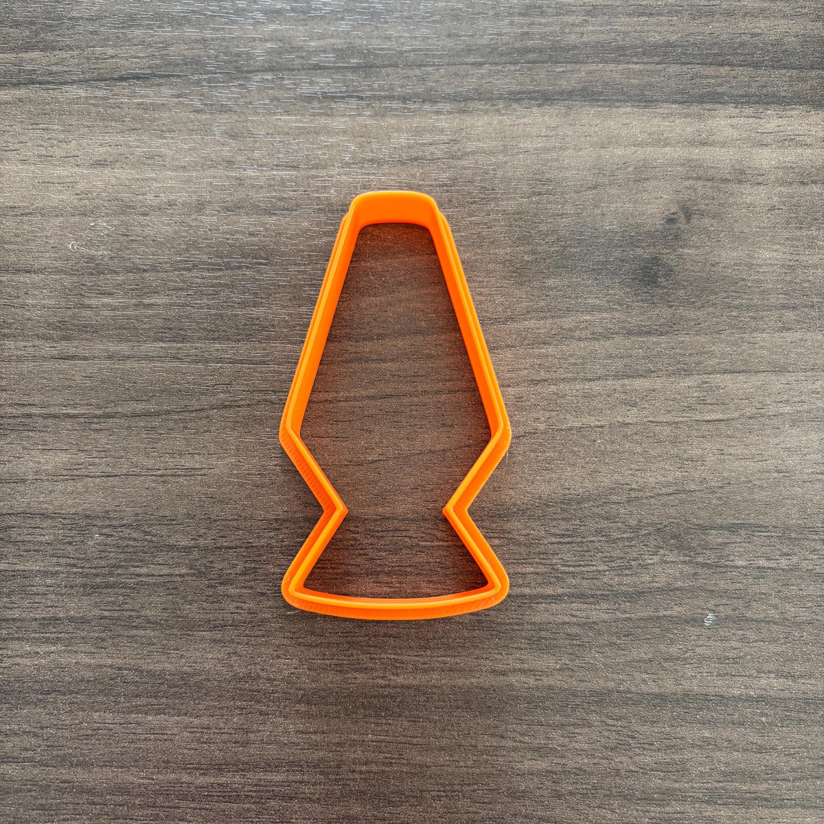 Retro Lamp Cookie Cutter