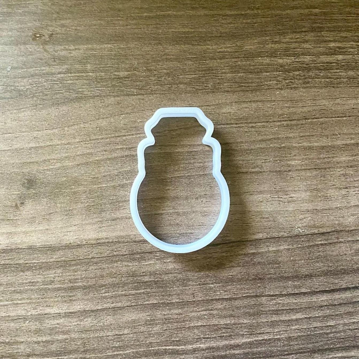 Diamond Ring with Bow Cookie Cutter