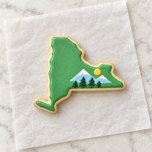 New York Outline Cookie Cutter (decorated cookie mockup)