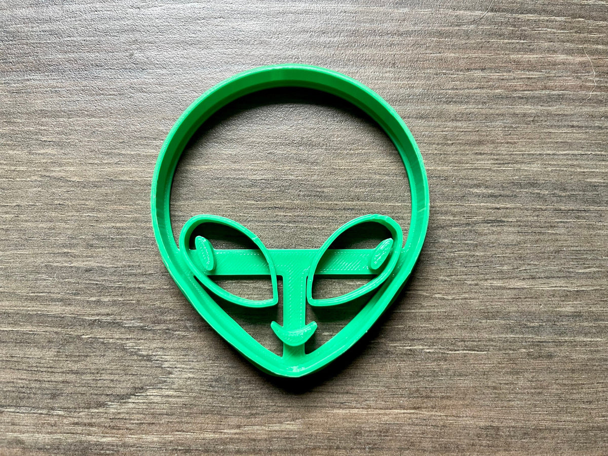 Cryptid Creatures Cookie Cutter Set: Alien Face Cookie Cutter