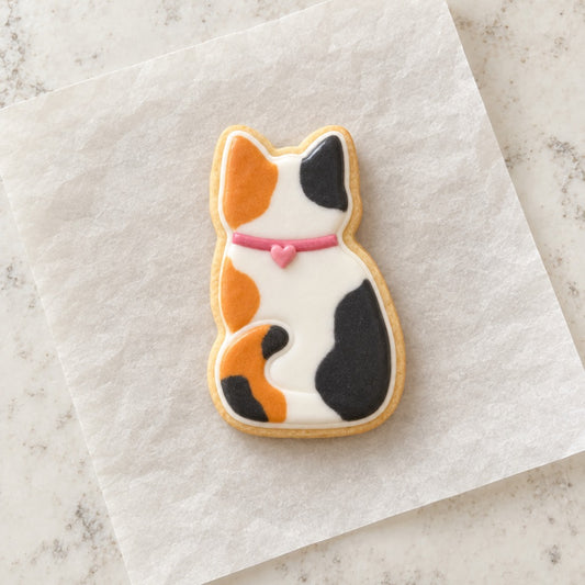 Sitting Cat Cookie Cutter (decorated cookie mockup)