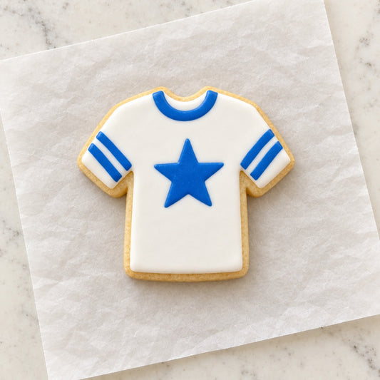 T-Shirt Outline Cookie Cutter (decorated cookie mockup)